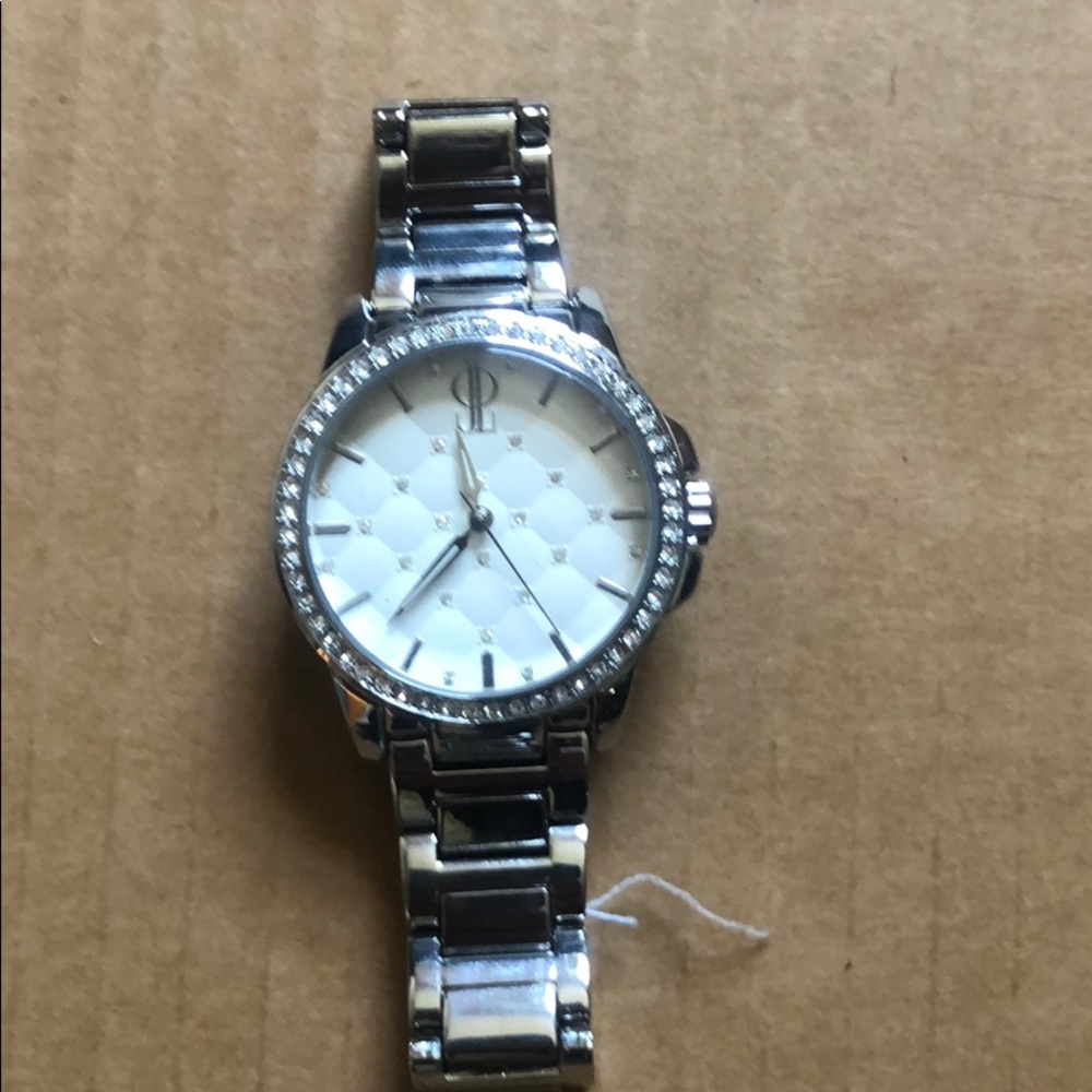 Never-worn Jennifer Lopez brand wrist watch